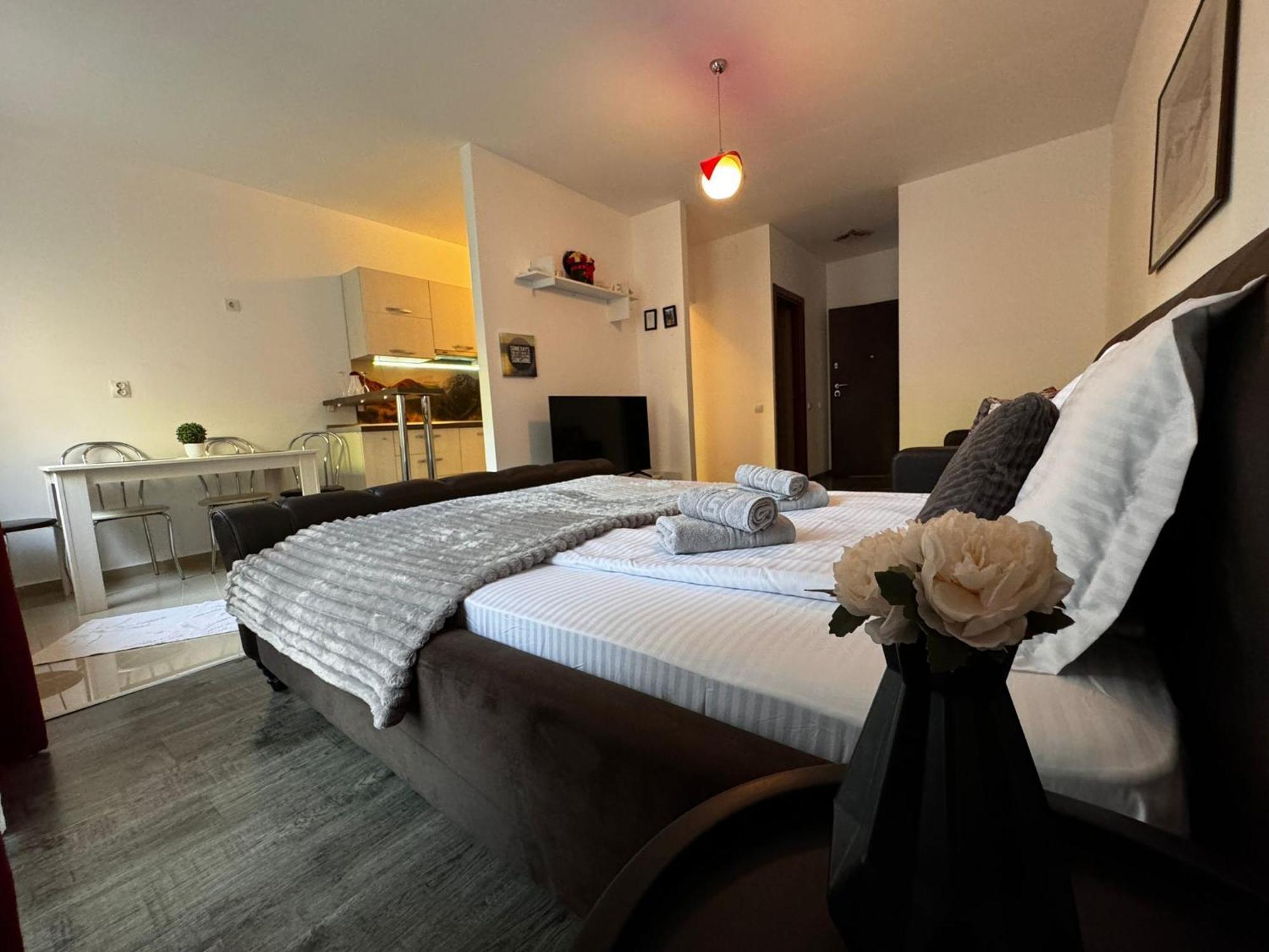 Inisteresidence Braşov Buitenkant foto